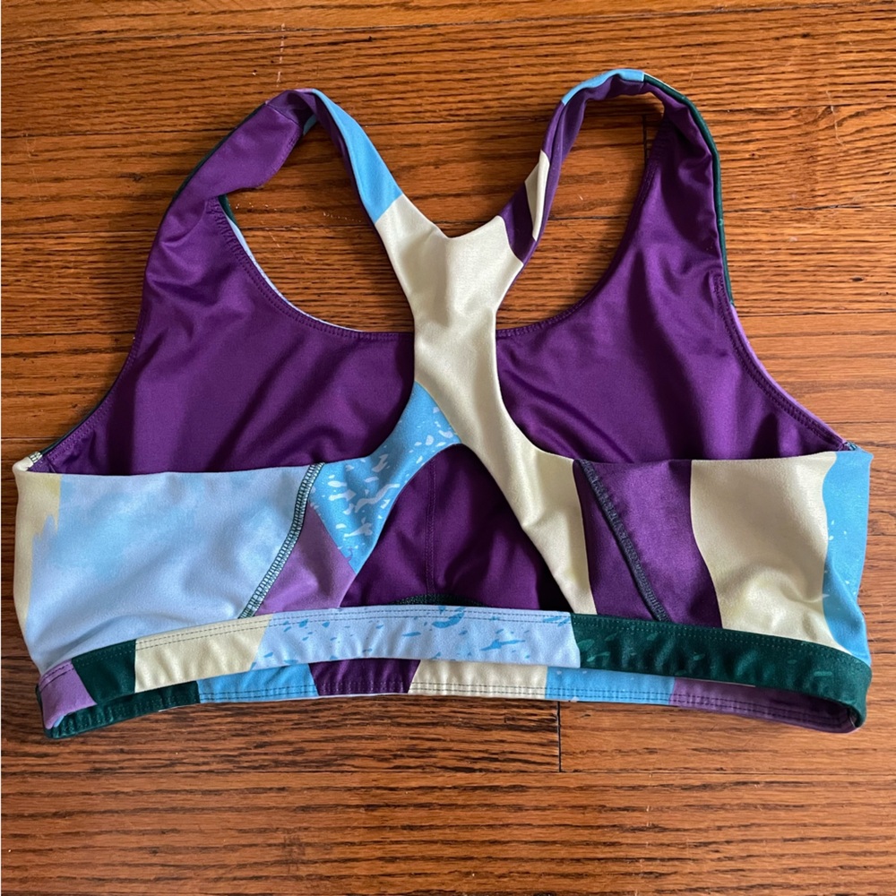 DSG Multicolor Keyhole Racerback Sports Bra - Picture 6 of 7